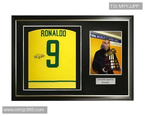 足球明星签名的价值究竟有多高是否值得收藏和投资